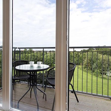 Lochend Park View Apartment Edinburgh Phòng bức ảnh
