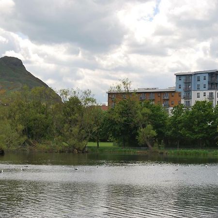 Lochend Park View Apartment Edinburgh Ngoại thất bức ảnh