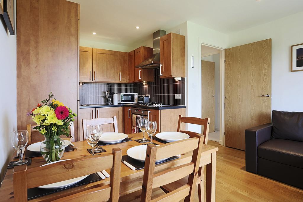 Lochend Park View Apartment Edinburgh Phòng bức ảnh