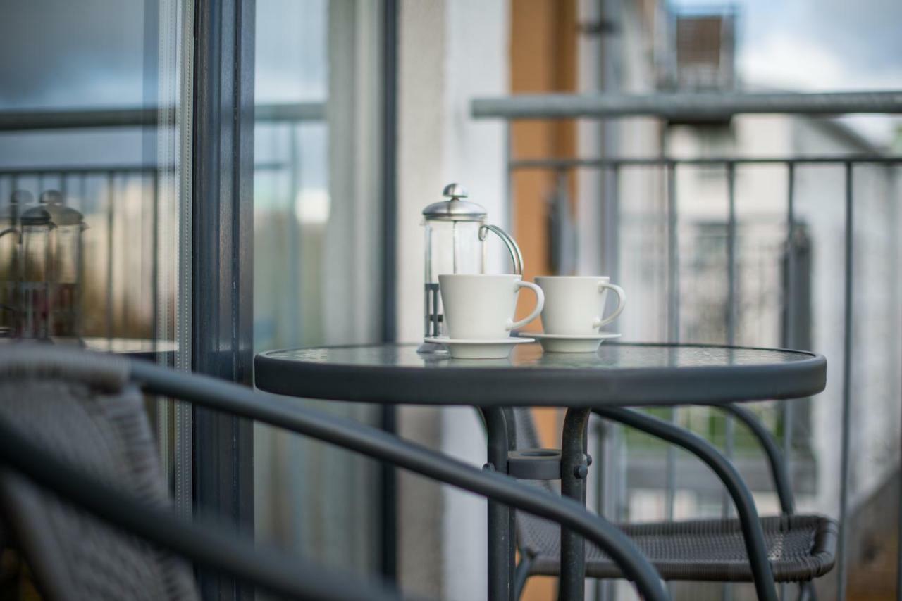 Lochend Park View Apartment Edinburgh Ngoại thất bức ảnh