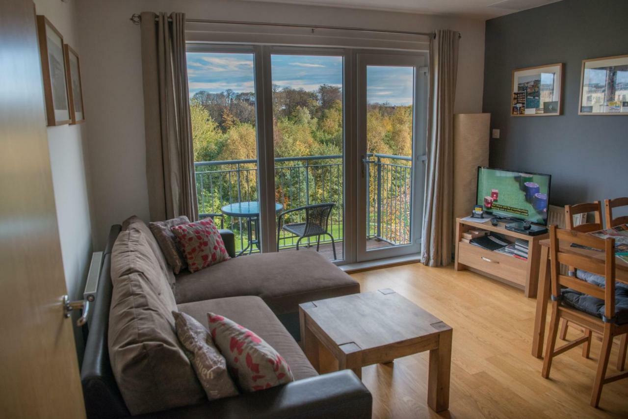 Lochend Park View Apartment Edinburgh Ngoại thất bức ảnh