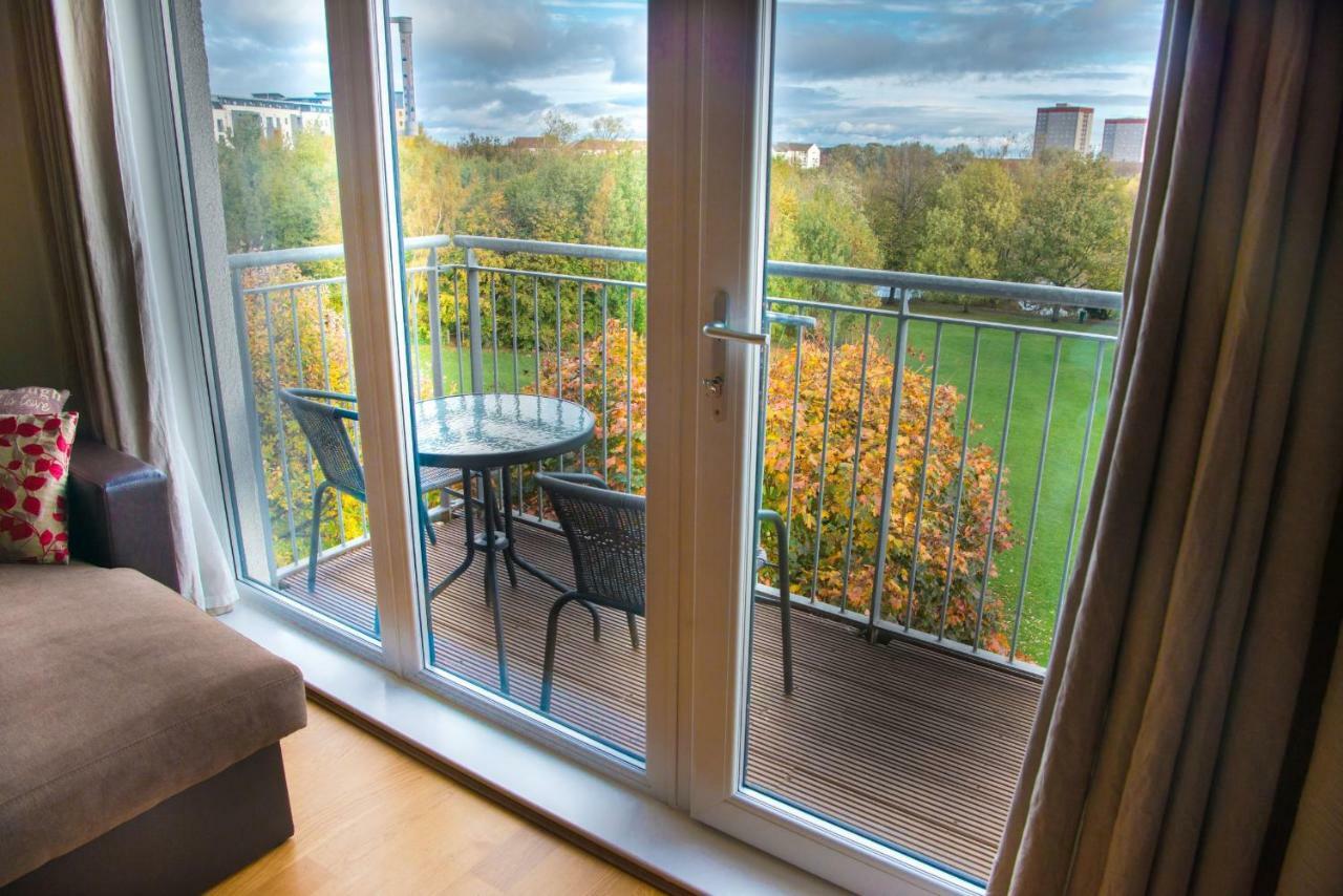 Lochend Park View Apartment Edinburgh Ngoại thất bức ảnh